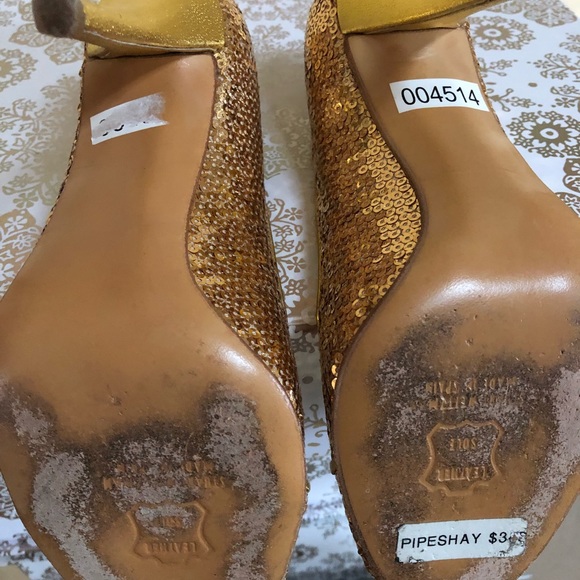 Stuart Weiztman shoes. - Picture 3 of 5